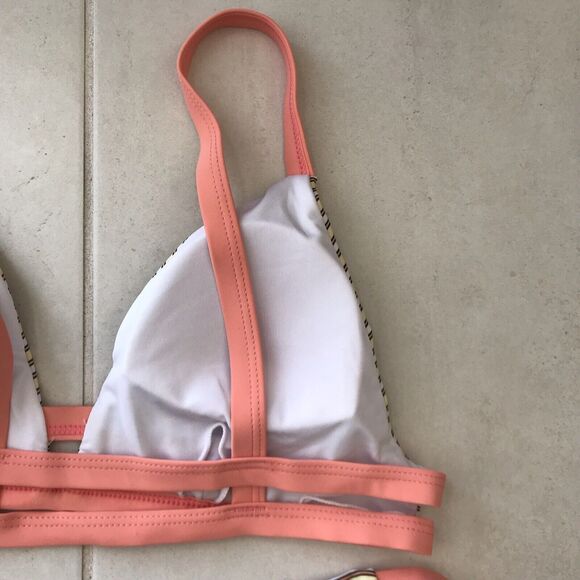 Cupshe Swim Women Sz S/M Bikini Set Padded Top Striped Swimwear NWOT - Picture 7 of 9